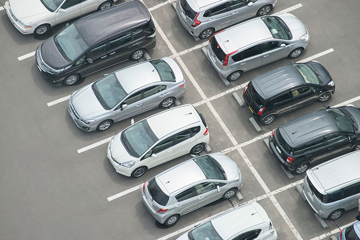 Erstattung von Parkgebühren und Überlassung von Parkplätzen richtig versteuern